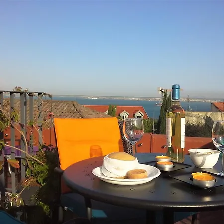 Uppe Appartement *